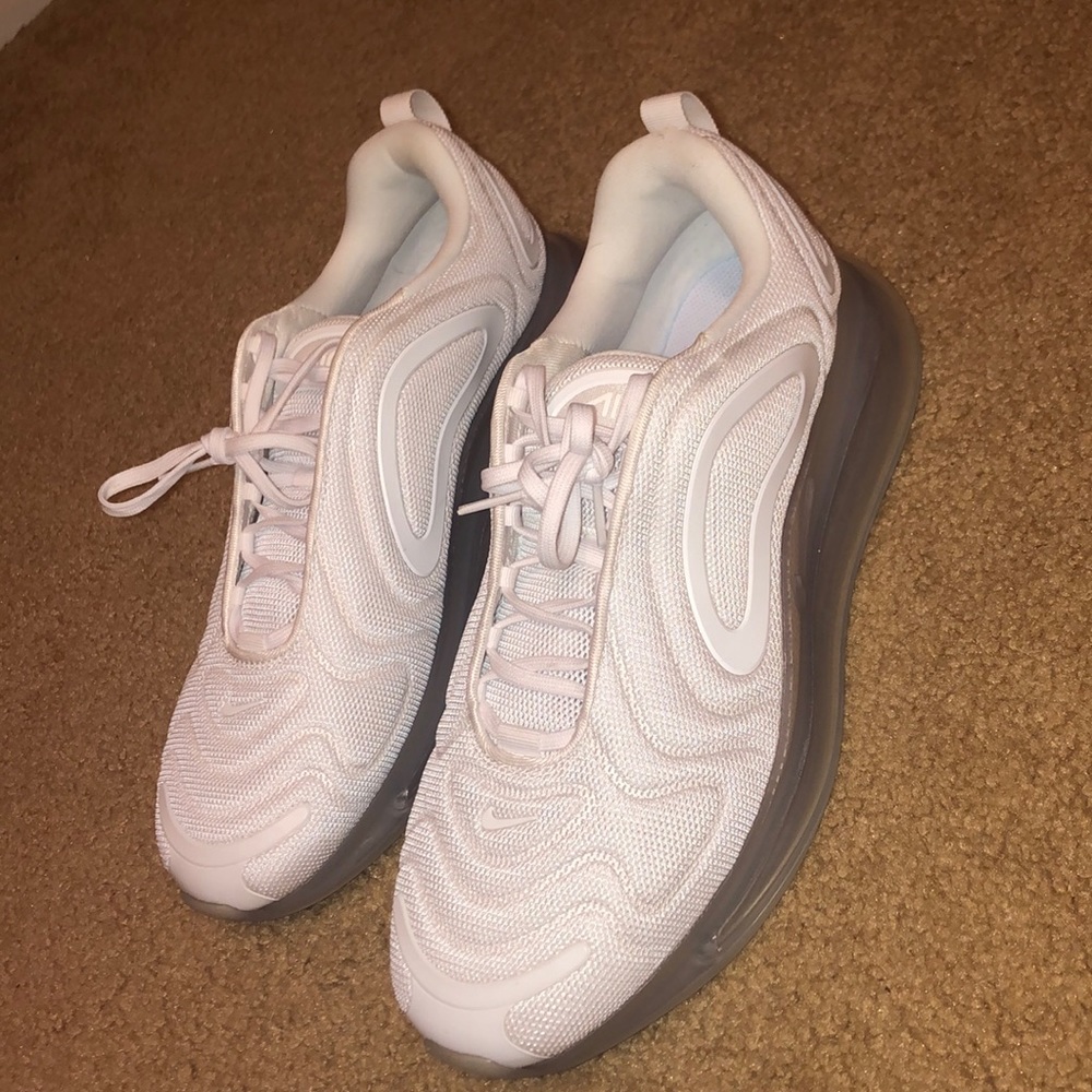 Tennis Shoes